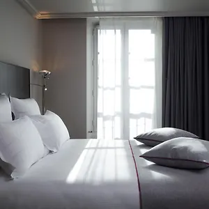 Saint Dominique 4* Paris